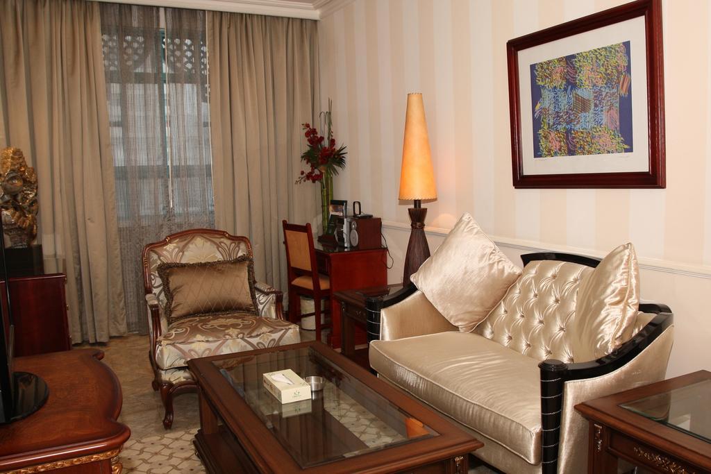 Al Bustan Hotel Doha Exterior foto